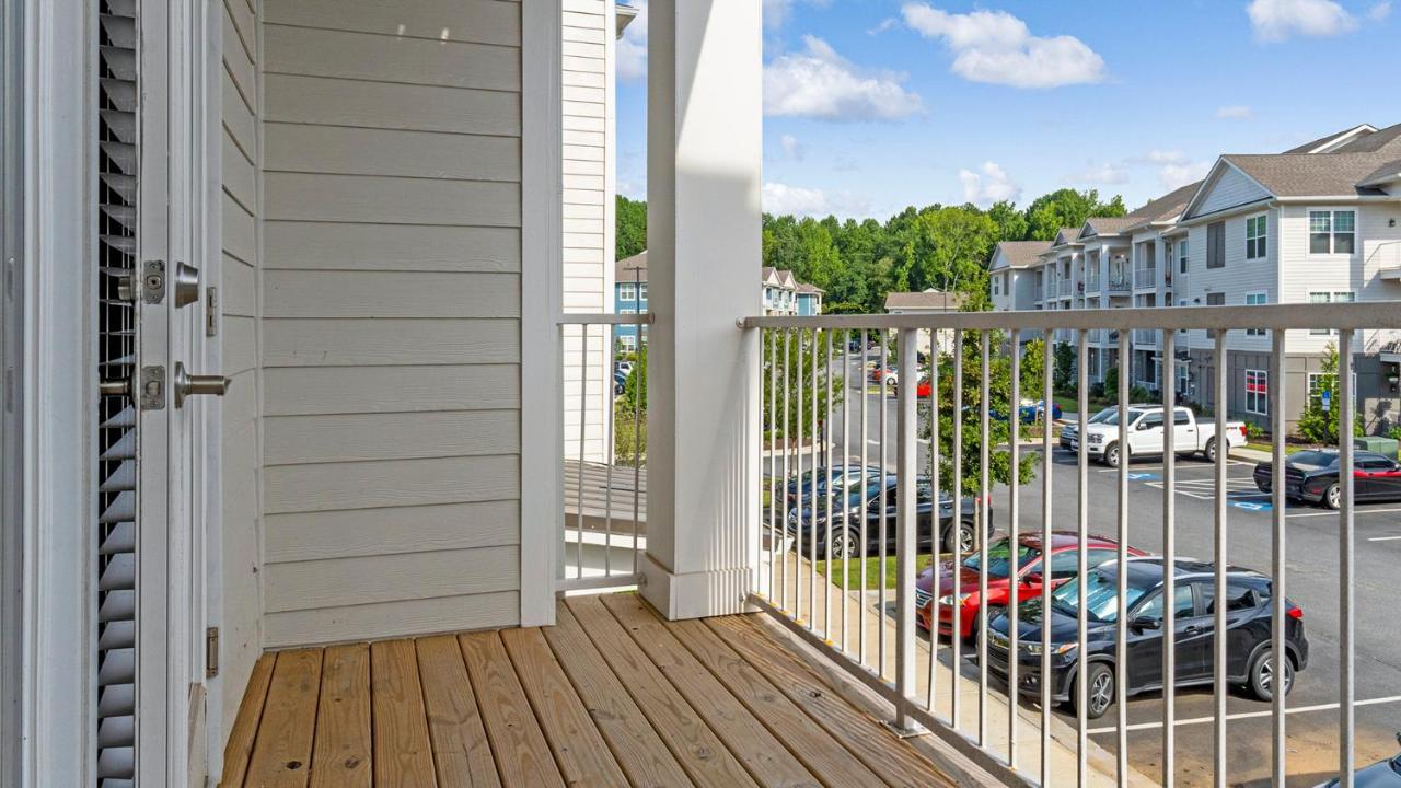 Modern Apartment In Prime Location Id9684X09 Flowery Branch Exterior photo